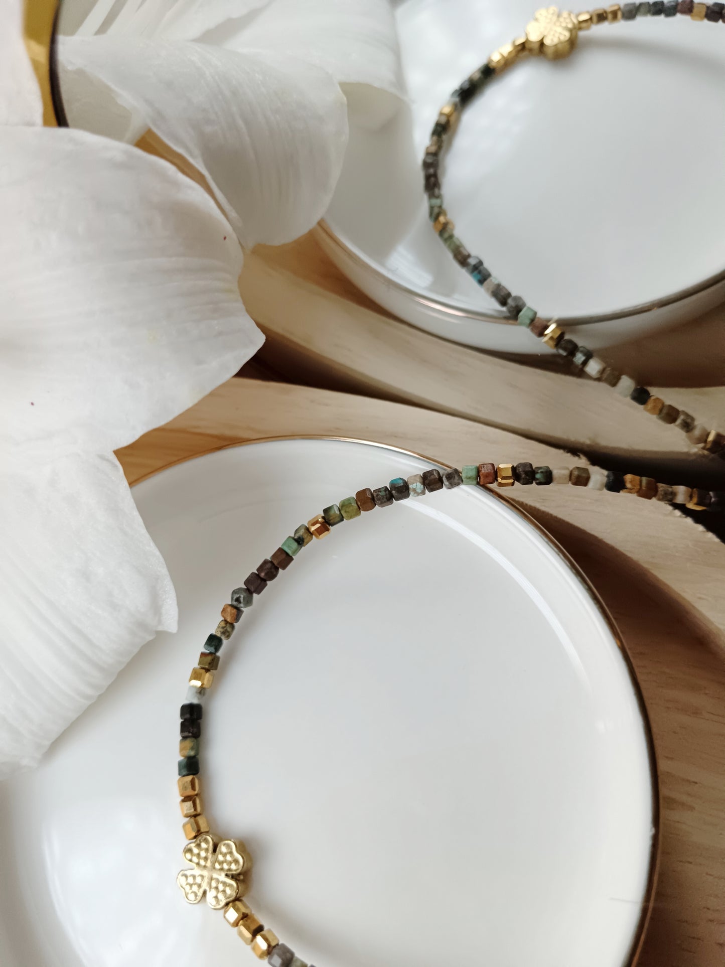 Coller turquoise africaine