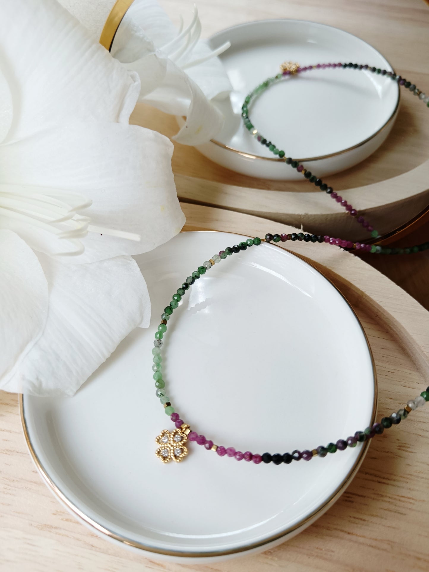 Collier rubis zoisite