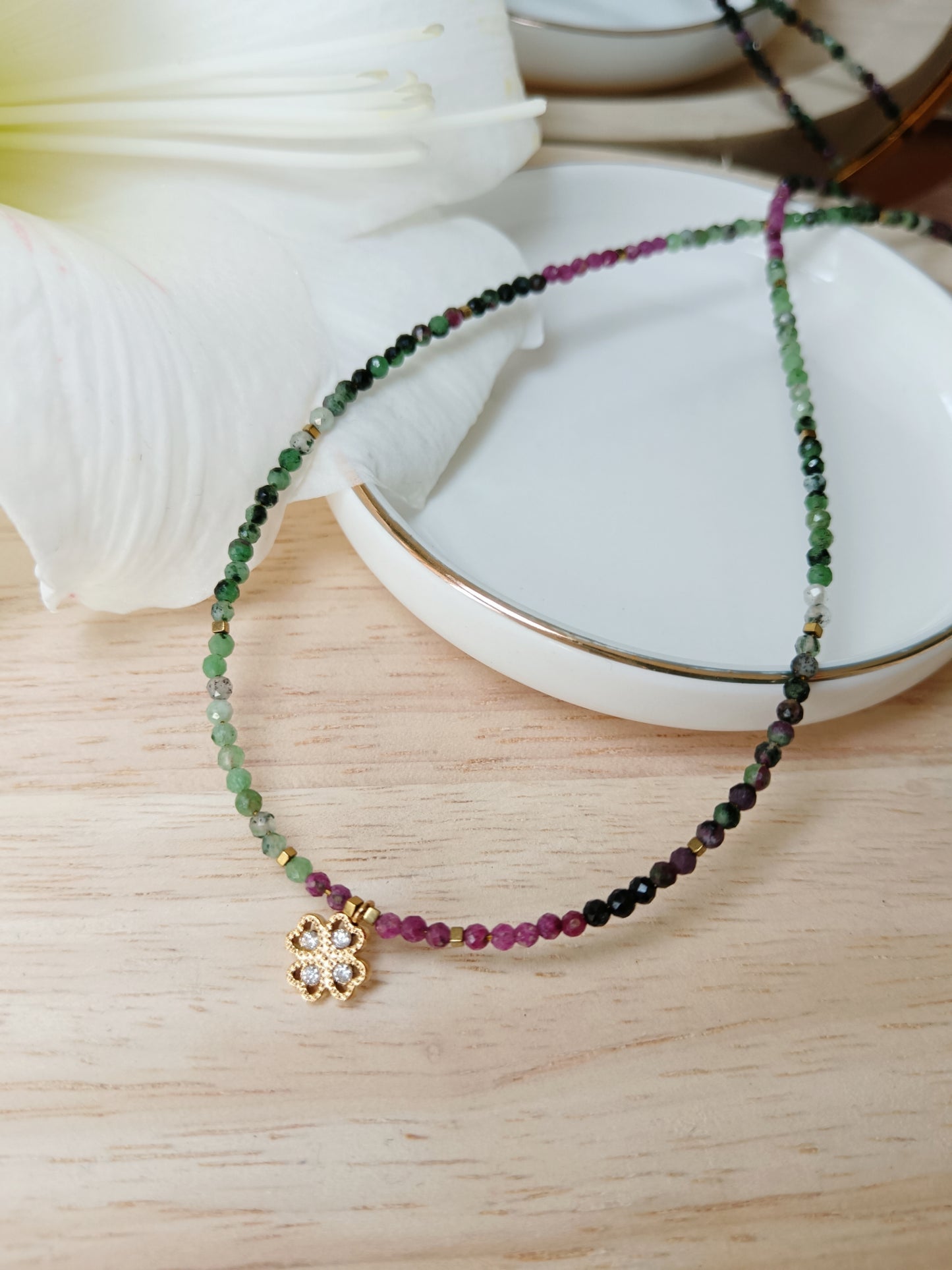 Collier rubis zoisite