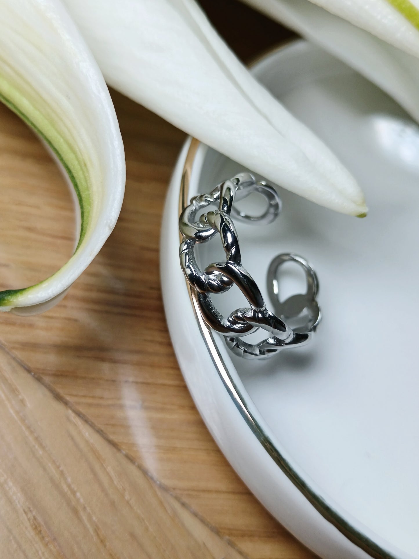 Bague en acier inoxydable argenté argent anneaux entrelacés martelé travaillé réglable Ajustable
