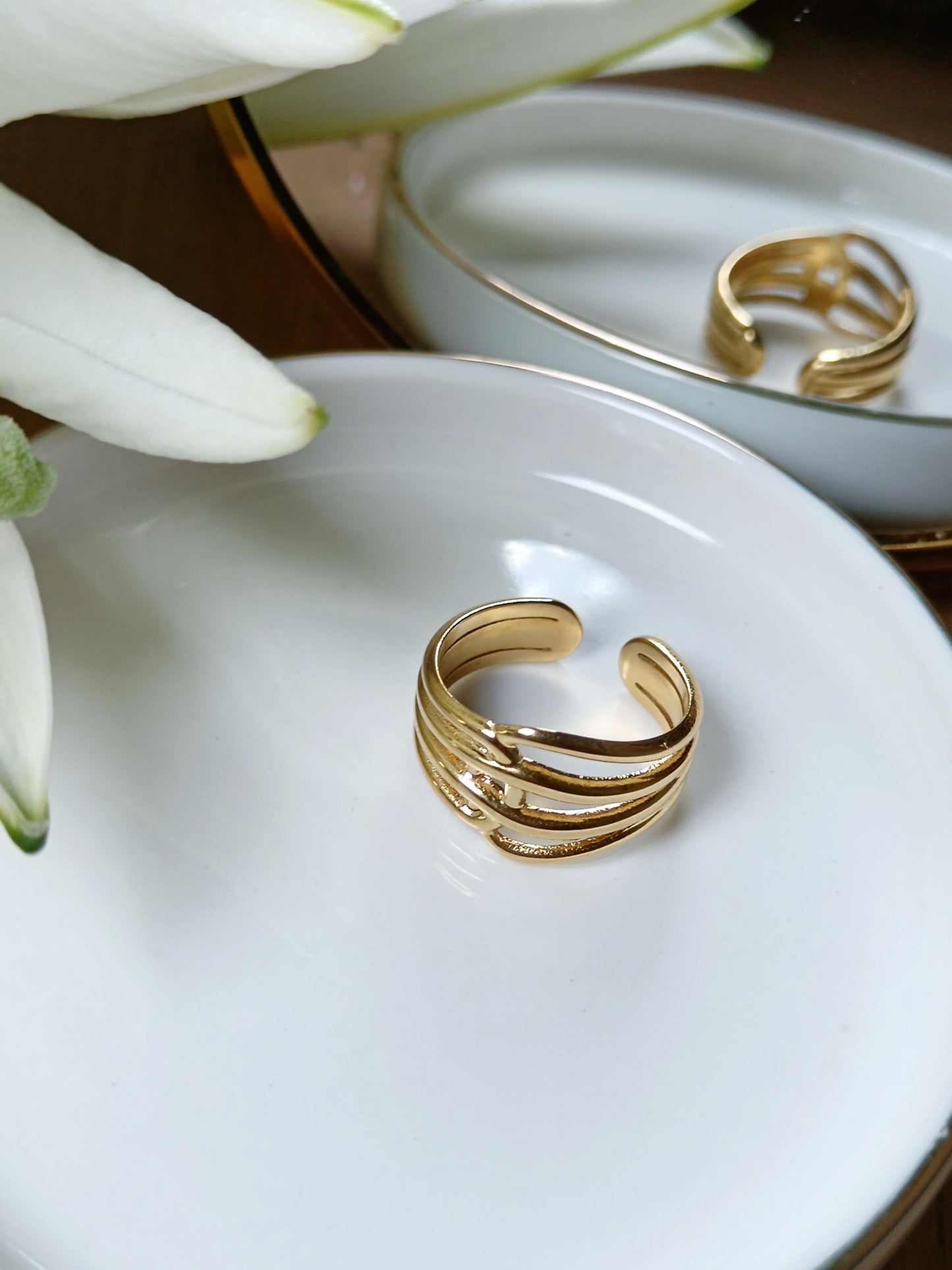 Bague lignes croisées en acier inoxydable doré réglable