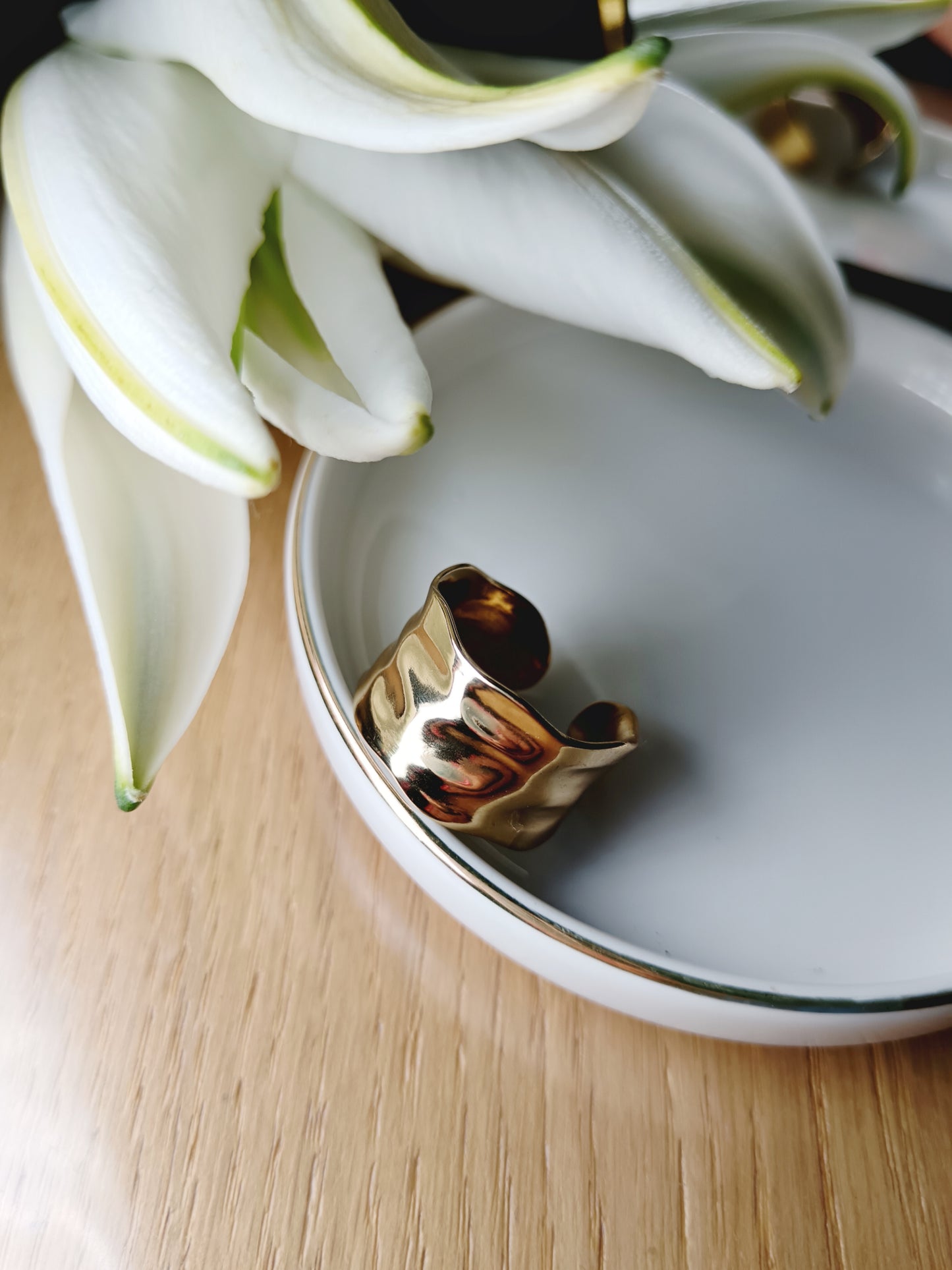 Bague martelée en acier inoxydable doré réglable Ajustable