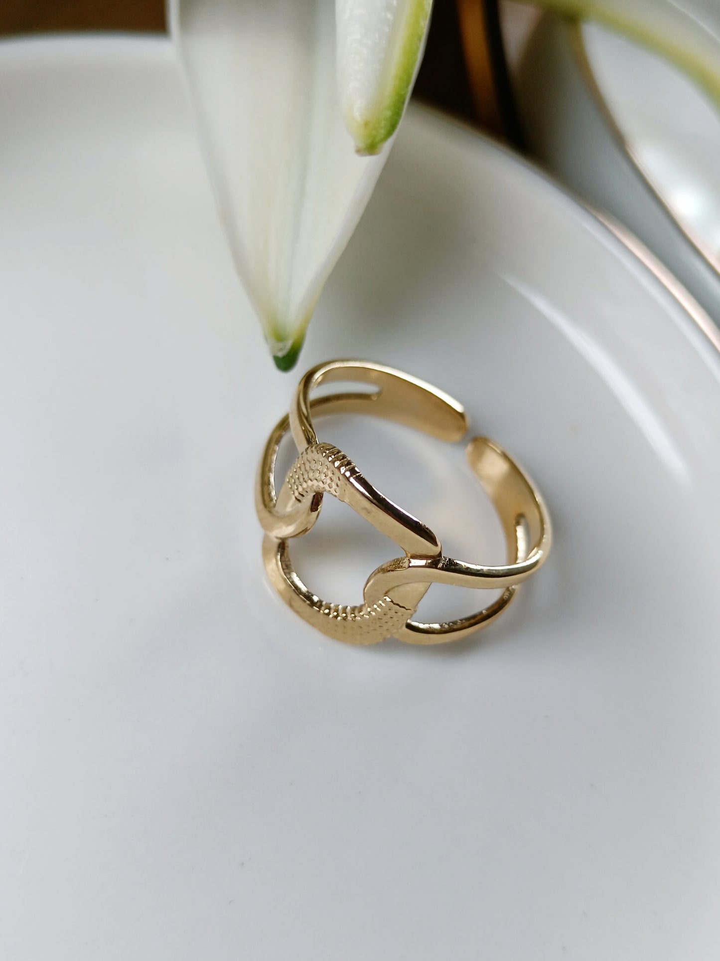 Bague en acier inoxydable doré réglable anneau travaillé
