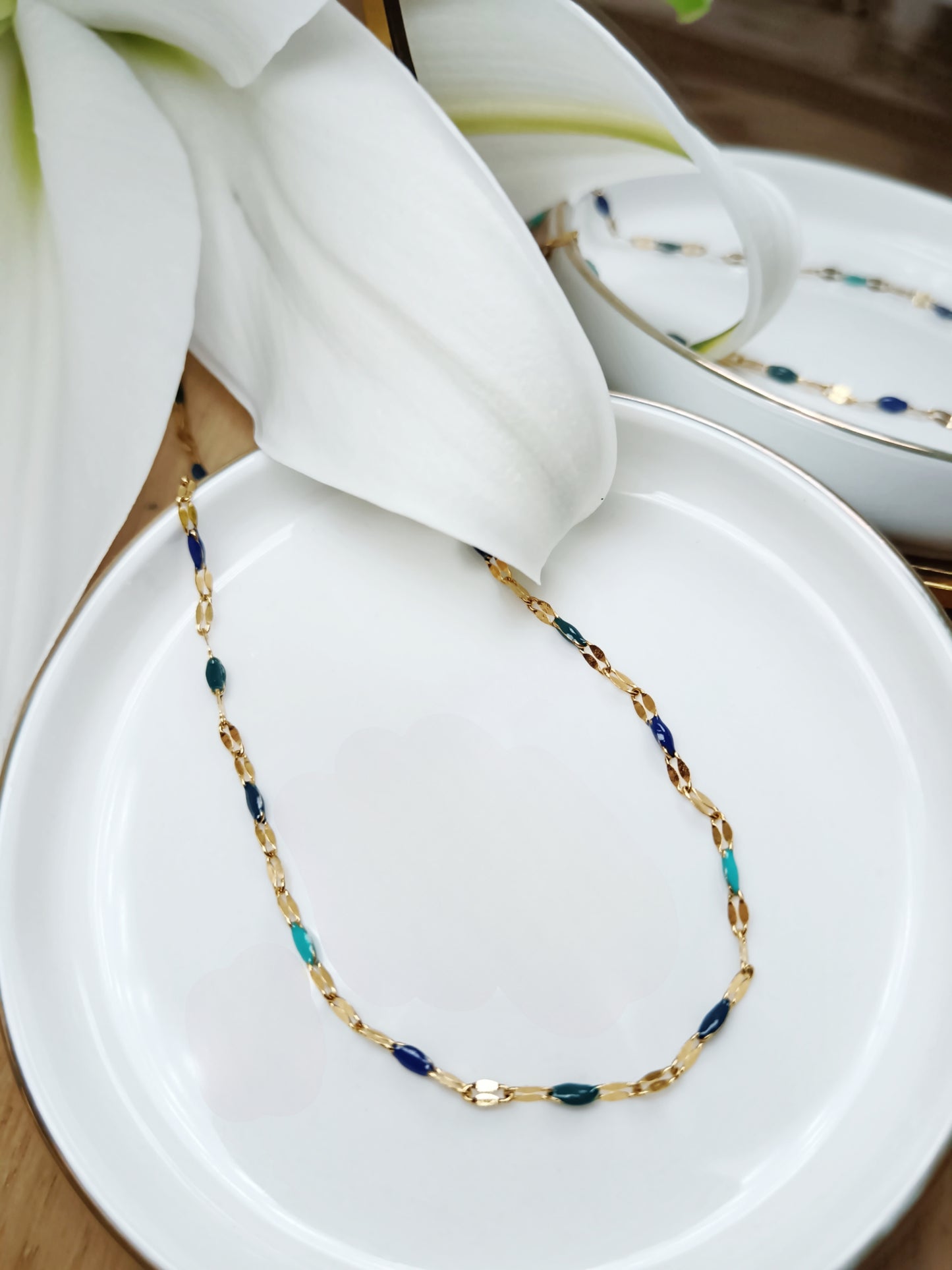 Chaîne diamanté en acier inoxydable émaillée camaïeu bleu