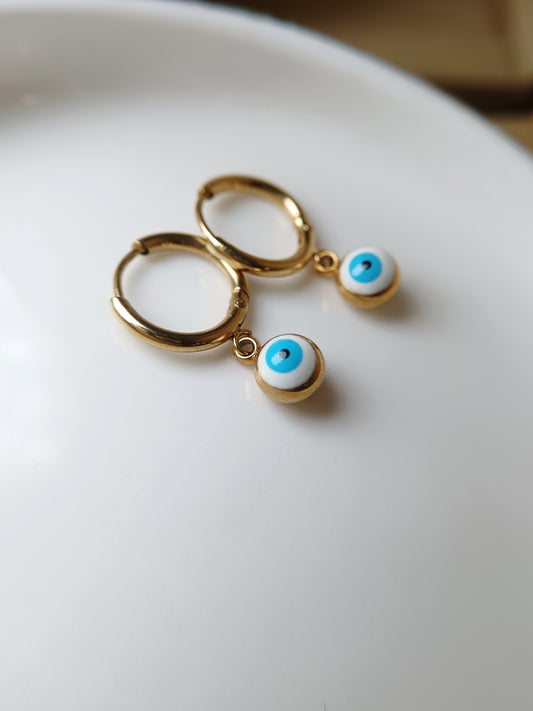 Boucles œil rond bleu clair