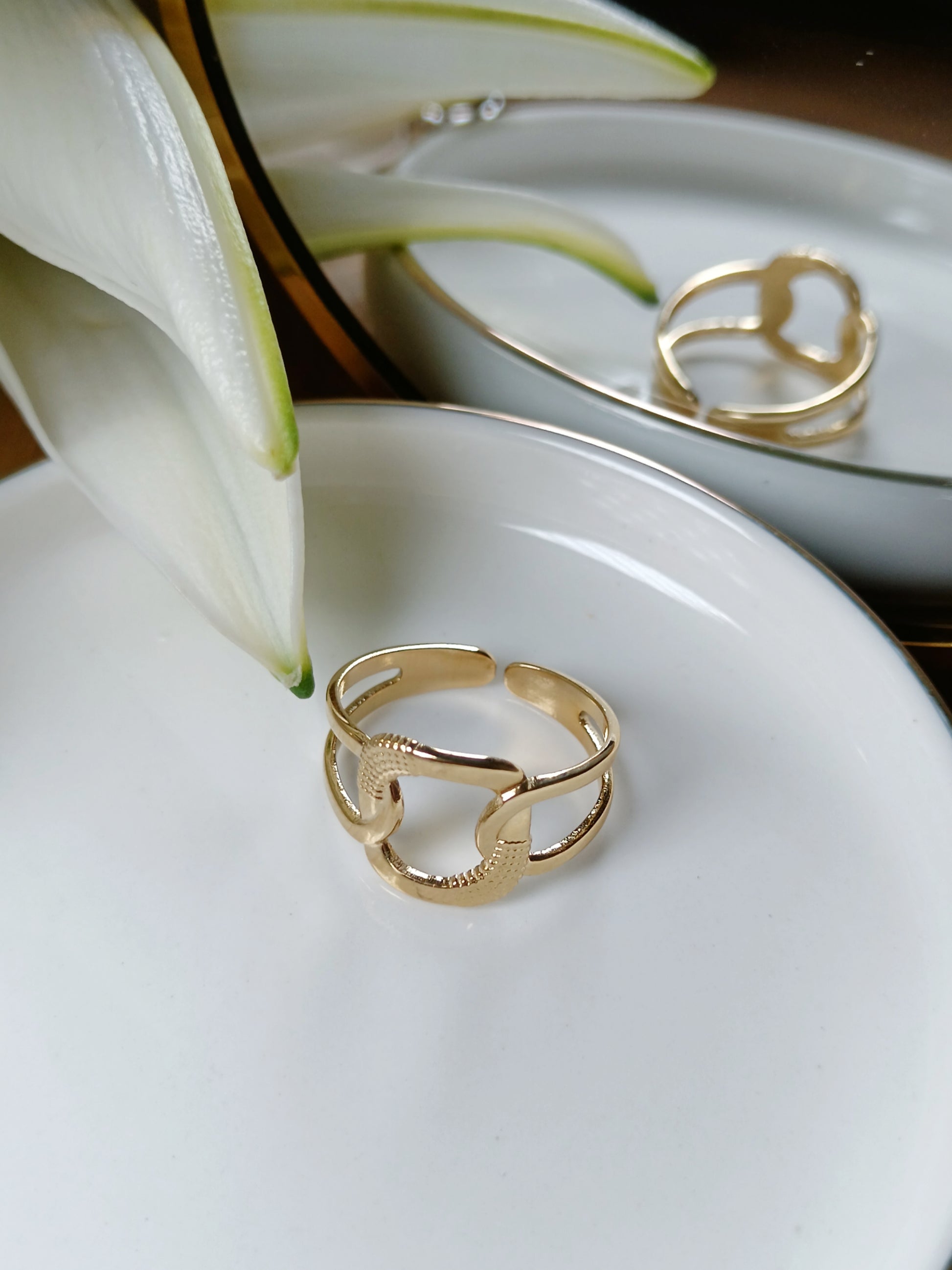 Bague en acier inoxydable doré réglable 