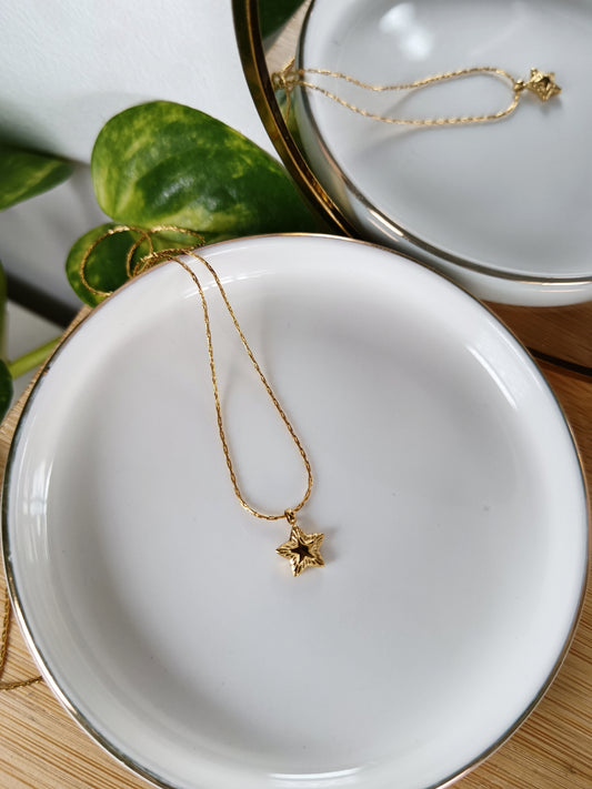 Collier étoile
