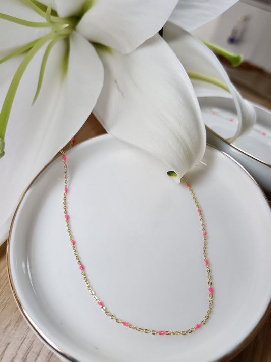 Collier émaillé rose fushia en acier inoxydable doré 