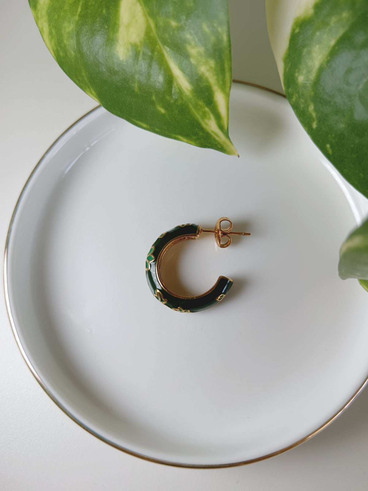 Boucles d'oreilles émail vert