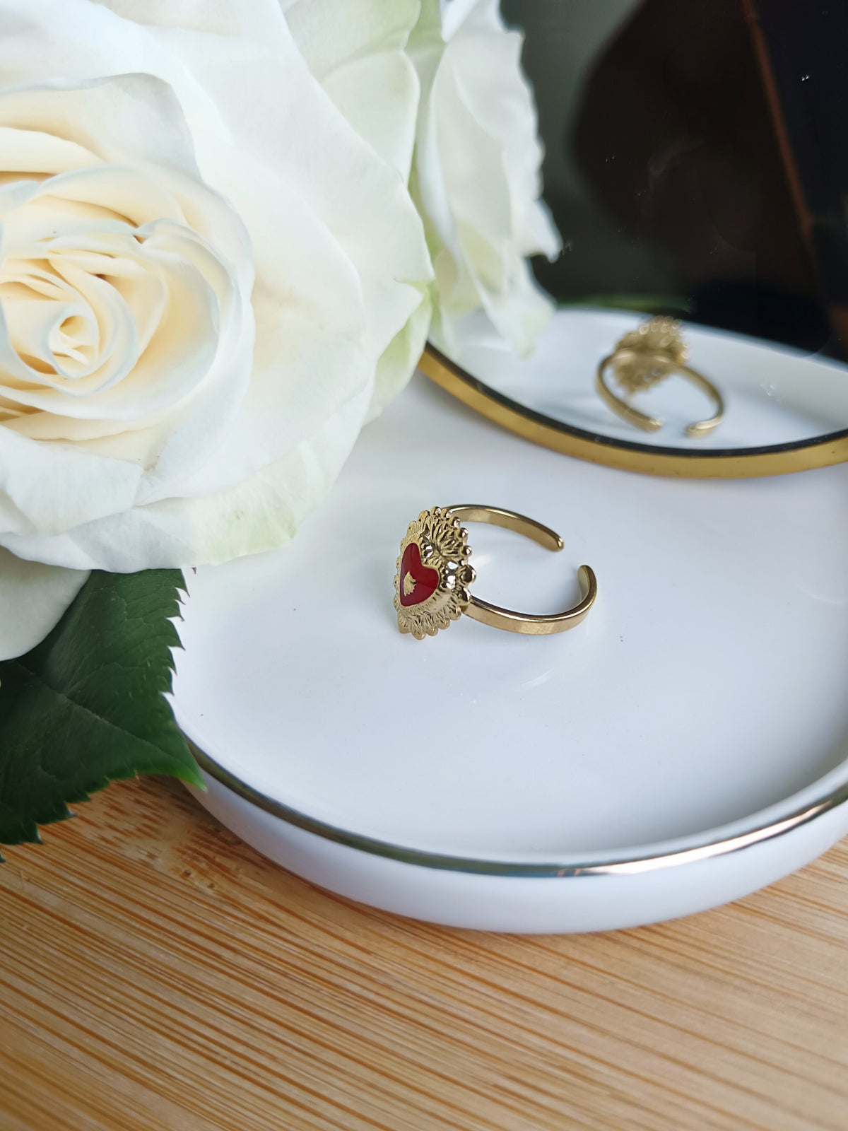 Bague ex-voto rouge