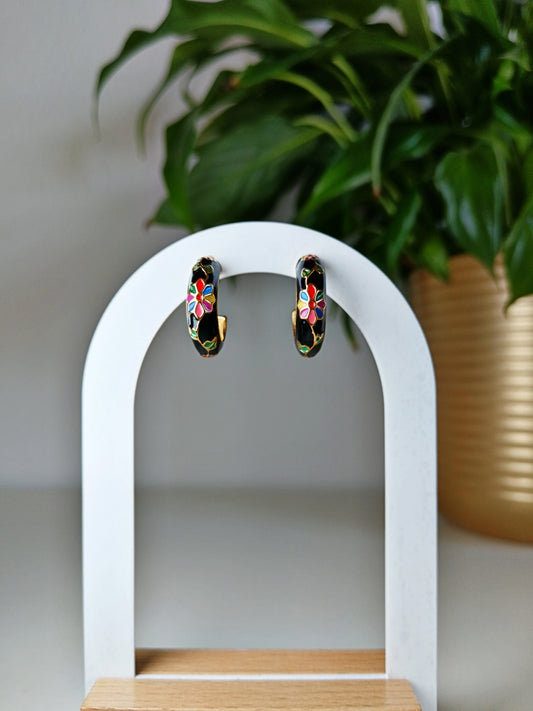 Boucles d'oreilles émail noir