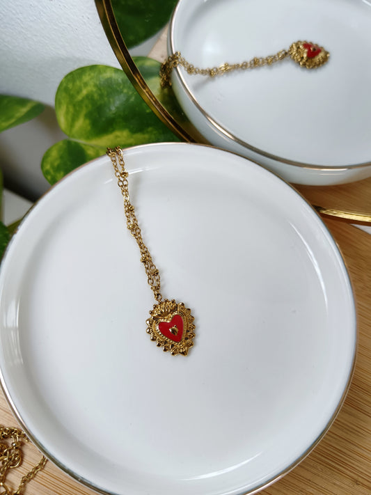 Collier ex-voto rouge