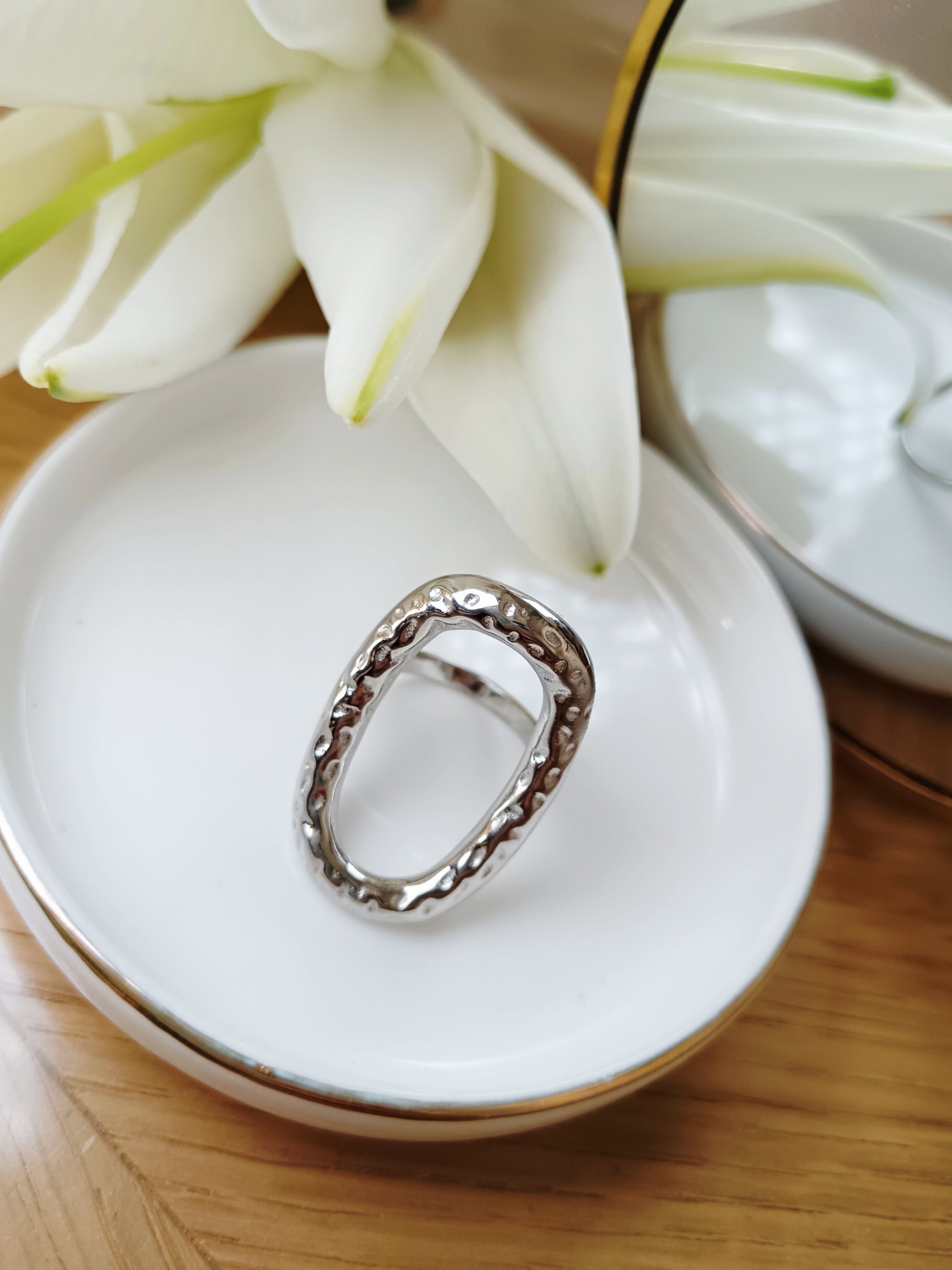Bague ovale martelé argent Acier inoxydable